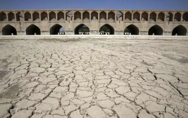 Ιράν: Η Τεχεράνη βιώνει τη μεγαλύτερη ξηρασία εδώ και 50 χρόνια
