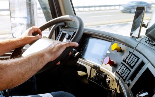 Ζητείται Οδηγός για μικρά φορτηγά από τη μεταφορική εταιρεία «Μαντζάνας»