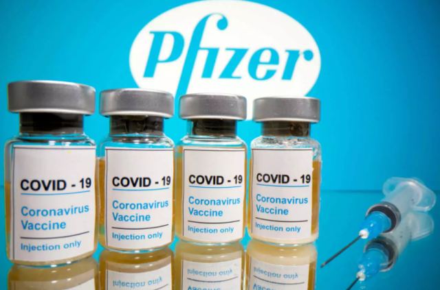 Βρετανία η πρώτη! «Πράσινο» φως στο εμβόλιο της Pfizer, ξεκινούν οι εμβολιασμοί