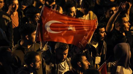 Εκλογές στην Τουρκία: Στην τελική ευθεία η χώρα για τον δεύτερο γύρο με Ερντογάν vs Κιλιτσντάρογλου