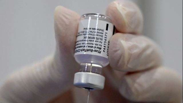 Ελβετία: Συμφωνία με την Pfizer για παράδοση 14 εκατ. δόσεων εμβολίου το 2022 και 2023