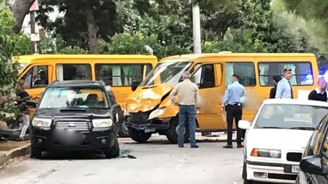 Τροχαίο με σχολικό λεωφορείο - Τραυματίστηκαν 10 παιδιά - ΦΩΤΟ
