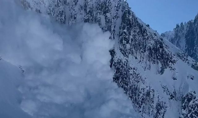 Ελβετία: Πέντε σκιέρ πάγωσαν μέχρι θανάτου στις Άλπεις κατά τη διάρκεια χιονοκαταιγίδας