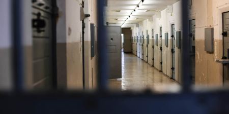 Φυλακές Αλικαρνασσού: Έβαλαν φωτιά στο κελί τους – Με εγκαύματα νοσηλεύονται τρεις κρατούμενοι