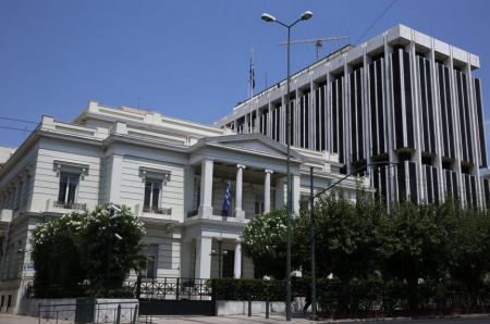 Η Ελλάδα καταδικάζει τις επιθέσεις κατά αμάχων στη Ράφα και ζητά ενδελεχή έρευνα