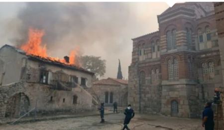 Μονή Οσίου Λουκά: Εγκρίθηκαν οι πιστώσεις για την αποκατάστασή της μετά την πυρκαγιά