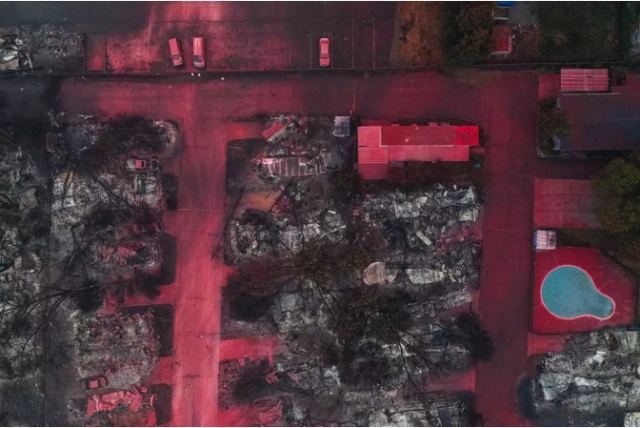 Όρεγκον: Εικόνες αποκάλυψης! Μόνο 25 κτίρια σώθηκαν από τις φλόγες (pics)