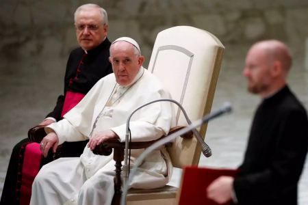 «Λάβρος» ο Πάπας Φραγκίσκος για το κάψιμο του Κορανίου – «Αισθάνομαι θυμό και αηδία»