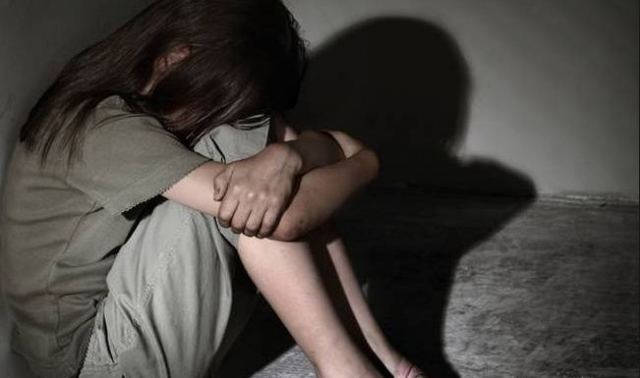 Σοκ στη Λαμία: 13χρονη καταγγέλλει το θείο της για βιασμό