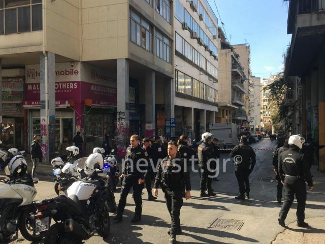 Απίστευτης αγριότητας έγκλημα μέρα μεσημέρι στο κέντρο της Αθήνας! Κατέσφαξαν Αφγανό για το εμπόριο τσιγάρων