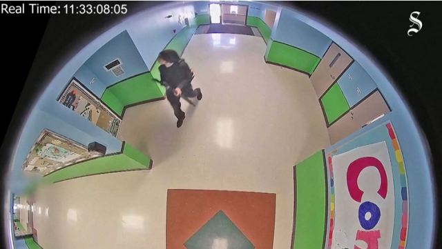 Μακελειό σε σχολείο στο Τέξας: Βίντεο ντοκουμέντο από την αδράνεια τη αστυνομίας