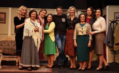 Λαμία: «8 Γυναίκες κατηγορούνται» την Κυριακή στο Αμφιθέατρο της Μητρόπολης
