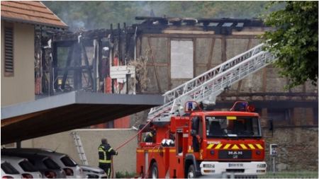 Τραγωδία με έντεκα νεκρούς στη Γαλλία: Κάηκε παραθεριστική κατοικία για άτομα με αναπηρίες