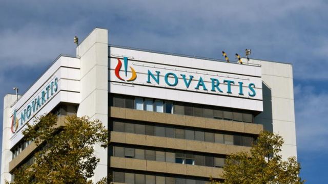 Σε ρυθμούς Novartis το πολιτικό σκηνικό - Θύελλα αντιδράσεων
