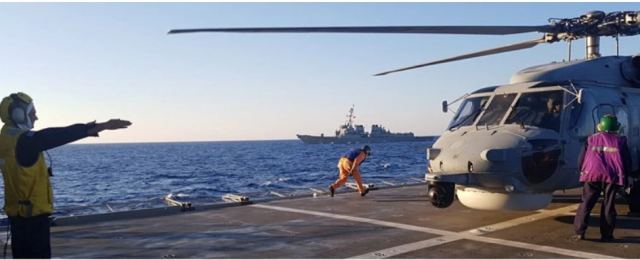 Νέο μήνυμα στην Τουρκία: Η εντυπωσιακή αεροναυτική άσκηση Ελλάδας - ΗΠΑ νότια της Κρήτης [εικόνες - βίντεο]