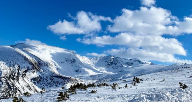 Αγνοείται Έλληνας σκιέρ που καταπλακώθηκε από χιονοστιβάδα στη Βουλγαρία