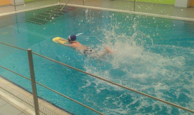 Υπουργείο Παιδείας: Ενέργειες για να ξεκινήσουν τα μαθήματα κολύμβησης