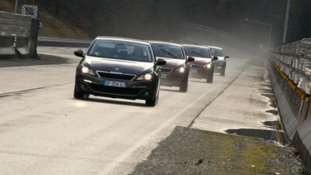 Peugeot 308: Το μοντέλο που διατηρεί την ποιότητά του και στα 120.000 χλμ.