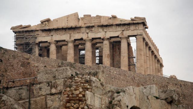 Την παραίτηση της προϊσταμένης της ΕΦΑ Πόλης Αθηνών ζήτησε το Υπουργείο Πολιτισμού