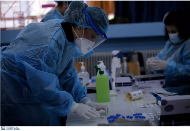 Κορωνοϊός: Πέφτουν κι άλλο τα κρούσματα - 599 νέες λοιμώξεις σήμερα - 33 θάνατοι και 328 διασωληνωμένοι