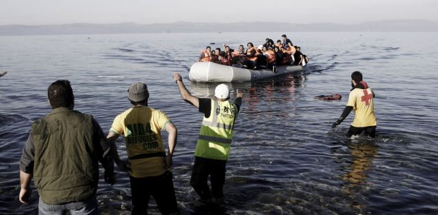 Μεταναστευτικό: Αυξημένη κατά 138% η ροή προσφύγων στα ελληνικά νησιά!