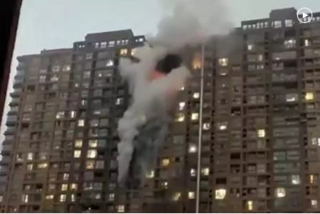 Κίνα: 15 νεκροί και 44 τραυματίες από πυρκαγιά σε κτίριο στη Ναντσίνγκ