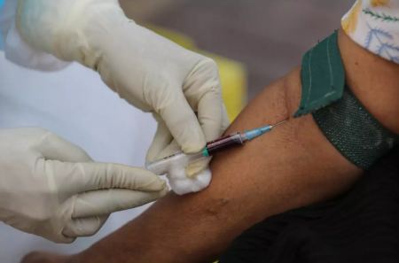 Κορωνοϊός: Ετοιμάζεται το πρώτο τεστ αίματος για την long Covid