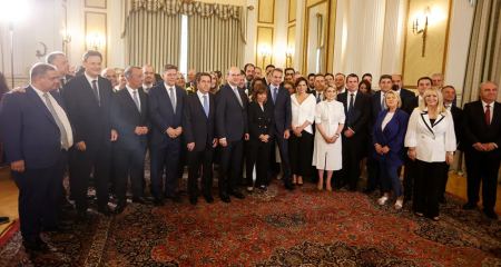 Κυβέρνηση: Ορκίστηκαν οι νέοι υπουργοί και υφυπουργοί - «Καλή αρχή» από τον Μητσοτάκη (ΒΙΝΤΕΟ)