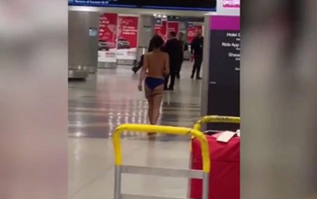 Μαϊάμι: Περπατούσε αμέριμνη στο αεροδρόμιο και άρχισε να πετάει όλα της ρούχα!