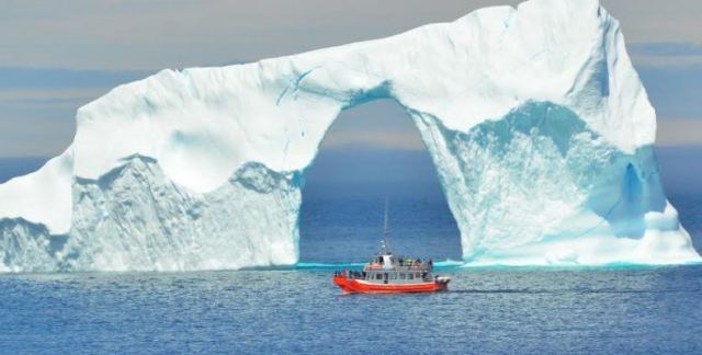 Το μεγαλείο των παγετώνων μέσα από εντυπωσιακές εικόνες