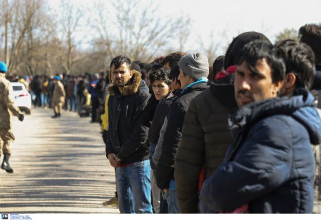 Μηταράκης: Τέλος τα επιδόματα στους πρόσφυγες που έχουν πάρει άσυλο