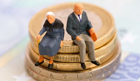 Επικουρικές συντάξεις: Ποιοι συνταξιούχοι θα λάβουν προκαταβολή και πόσα χρήματα θα λάβουν