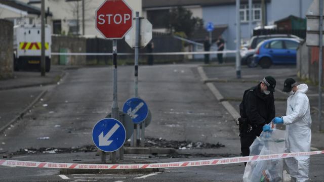 Β. Ιρλανδία: Δύο συλλήψεις για τη δολοφονία της δημοσιογράφου