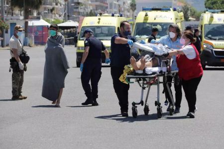 Γιγαντιαία επιχείρηση διάσωσης ανοιχτά της Πύλου - Τουλάχιστον 79 νεκροί - Μαρτυρίες για 750 επιβαίνοντες