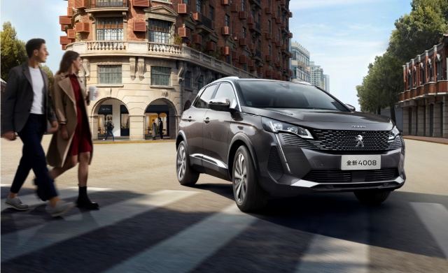 Tο Νέο &quot;French Chic&quot; γεννιέται: Η Peugeot παρουσιάζει τη νέα σειρά των SUV  στην Διεθνή Έκθεση της Σαγκάης