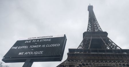 Γαλλία: Έληξε η απεργία στον Πύργο του Άιφελ, ανοίγει από αύριο