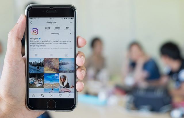 Τα νέα όπλα του instagram απέναντι στο διαδικτυακό bullying