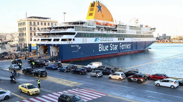 Πάσχα 2024: Κορυφώνεται η έξοδος των εκδρομέων – Αυξημένη κίνηση στο λιμάνι του Πειραιά