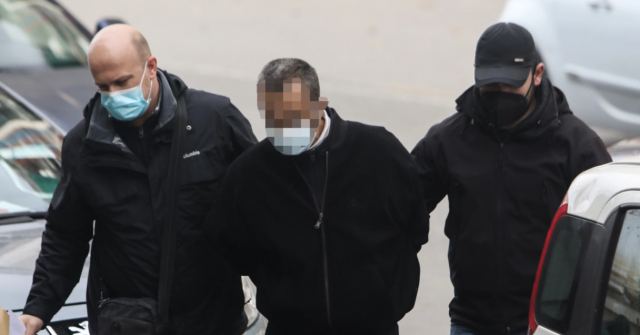 Θεσσαλονίκη: Ισόβια στον 50χρονο που δολοφόνησε τη σύζυγό του με 23 μαχαιριές - Τι κατέθεσε ο γιος τους