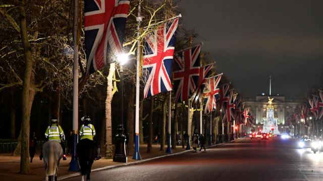 Μήνυμα ΕΕ σε Βρετανία: Θα υπερασπιστούμε τα συμφέροντά μας
