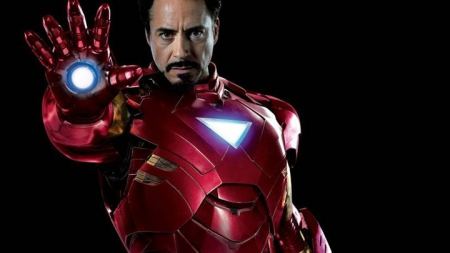 Δύσκολες ώρες για τον Iron Man - Πέθανε ο πατέρας του