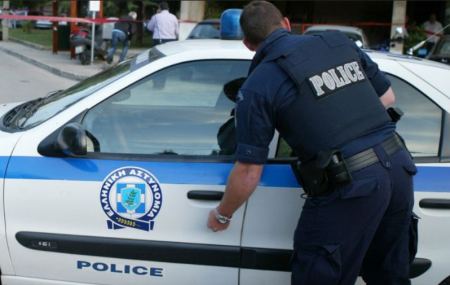 Συνελήφθη επιδειξίας που παρενόχλησε 15χρονες στη Χαλκίδα
