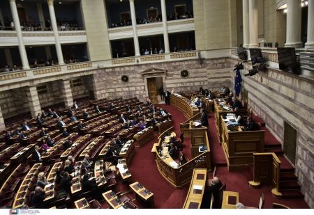 Ο ΣΥΡΙΖΑ κατέθεσε αίτηση ονομαστικής ψηφοφορίας για τα μη κρατικά πανεπιστήμια