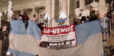 Αργεντινή: Οι πολίτες καλούνται να επιλέξουν μεταξύ διατροφής και ιατροφαρμακευτικής περίθαλψης
