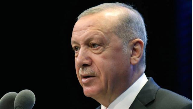 Ξέσπασμα Ερντογάν κατά των ΗΠΑ: Στηρίζουν τρομοκράτες, ή να σταθούν στο πλευρό της Τουρκίας ή εναντίον της