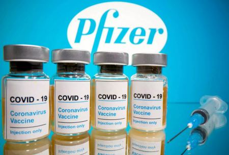 Εμβόλιο: Η Pfizer ζητά από τον FDA να εγκρίνει την τέταρτη δόση