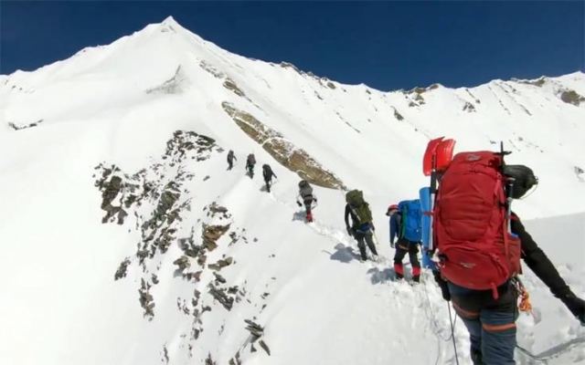 Ανατριχιαστικό βίντεο με τις τελευταίες στιγμές οκτώ ορειβατών που σκοτώθηκαν