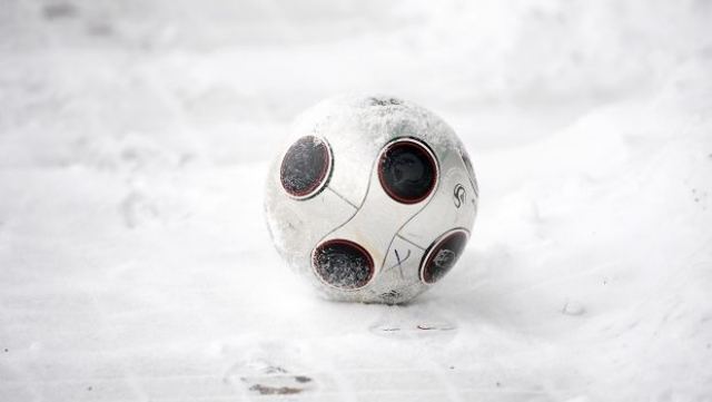 Ο χιονιάς αναβάλλει όλους τους αγώνες της  Ε.Π.Σ. Φθιώτιδας