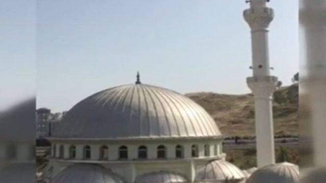 Τζαμιά στη Σμύρνη αντί για κάλεσμα σε προσευχή μετέδωσαν το «Bella Ciao»