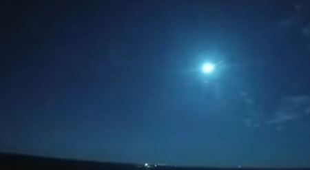 Εντυπωσιακό βίντεο: Μετεωρίτης «φώτισε» τον ουρανό του Κολοράντο - Χαμός στο διαδίκτυο με τις απίστευτες εικόνες